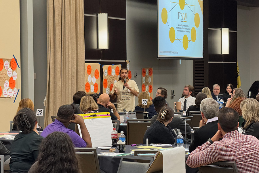 A PNW staffer leads a strategic planning session in Alumni Hall