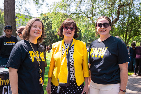 PNW faculty pose at a Welcome Rally.